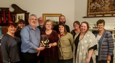 Cobden business people and friends celebrate Heytesbury House's gold with Kathryn and Andrew Stubbings